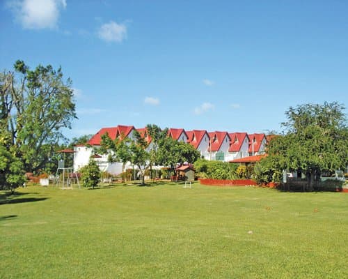 Sandy Point Beach Club – photo 10