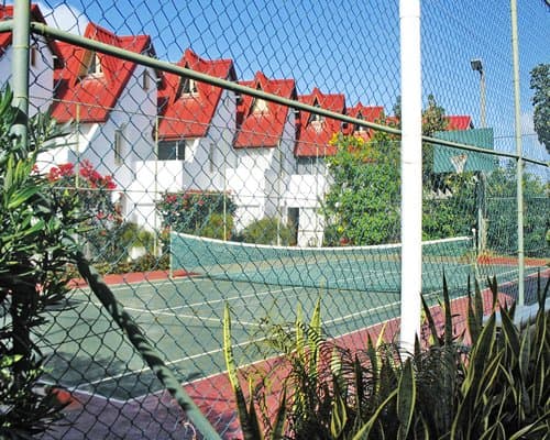 Sandy Point Beach Club – photo 19