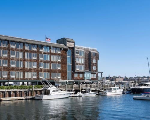 Club Wyndham Inn on Long Wharf – photo 5