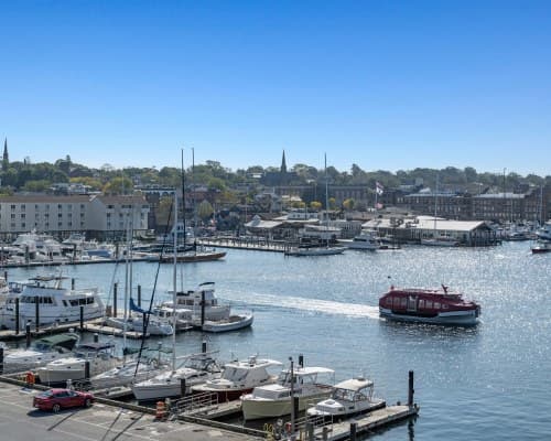 Club Wyndham Inn on Long Wharf – photo 21