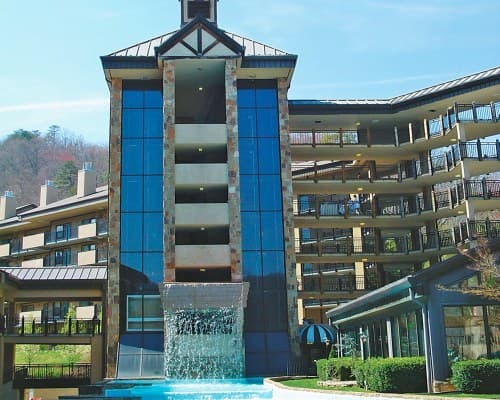 Gatlinburg Town Square Resort - 6 Nights