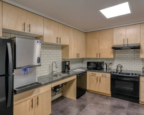 Club Wyndham Portland Waterfront Park - 2 Nights – photo 11