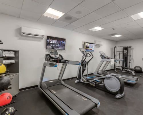 Club Wyndham Portland Waterfront Park - 2 Nights – photo 1