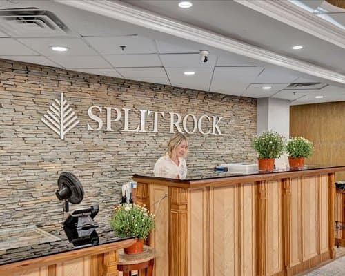 Split Rock Resort - 3 Nights – photo 3