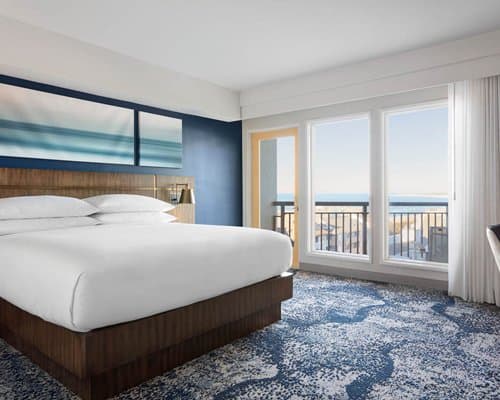 Delta Suites by Marriott Virginia Beach Waterfront – photo 10