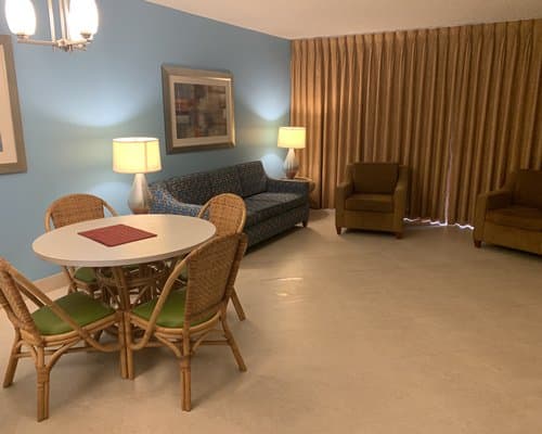 Surf Rider Resort Condominium – photo 4