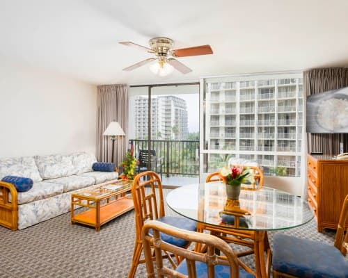 Imperial Hawaii Vacation Club – photo 11