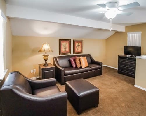 Surrey Vacation Resort - 3 Nights – photo 8