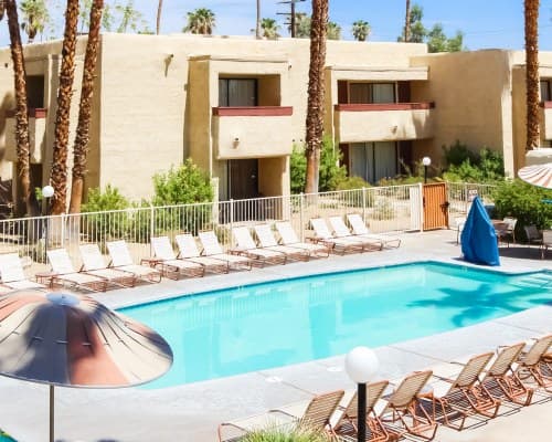 Desert Vacation Villas - 2 Nights – photo 4