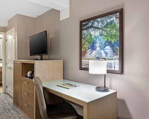 Best Western Savannah Historic District – photo 26