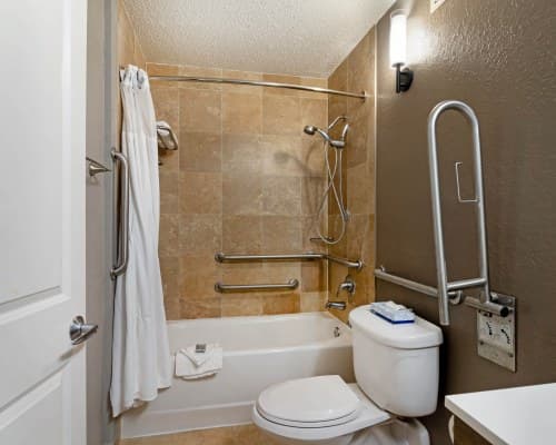Best Western Savannah Historic District – photo 27