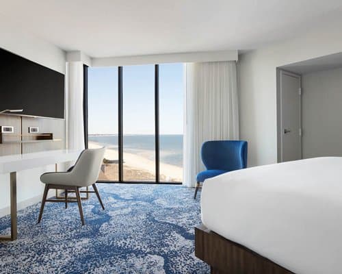 Delta Suites by Marriott Virginia Beach Waterfront – photo 1